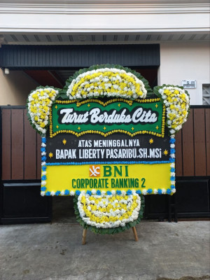 Papan Bunga Duka di Binjai Estate