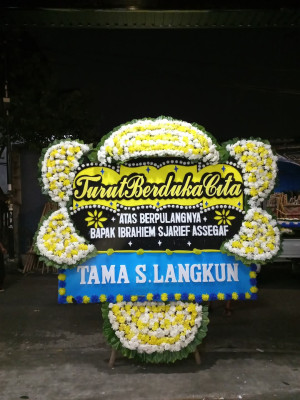 Papan Bunga Duka di Binjai Estate