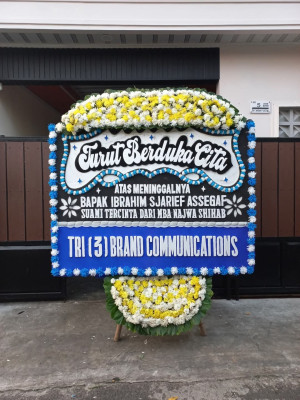 Papan Bunga Duka di Binjai Estate